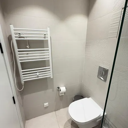 Daire Positano Cosy Near Metro Working Desk And Wifi *